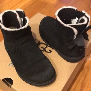 Ugg Bailey Boot with zipper🖤